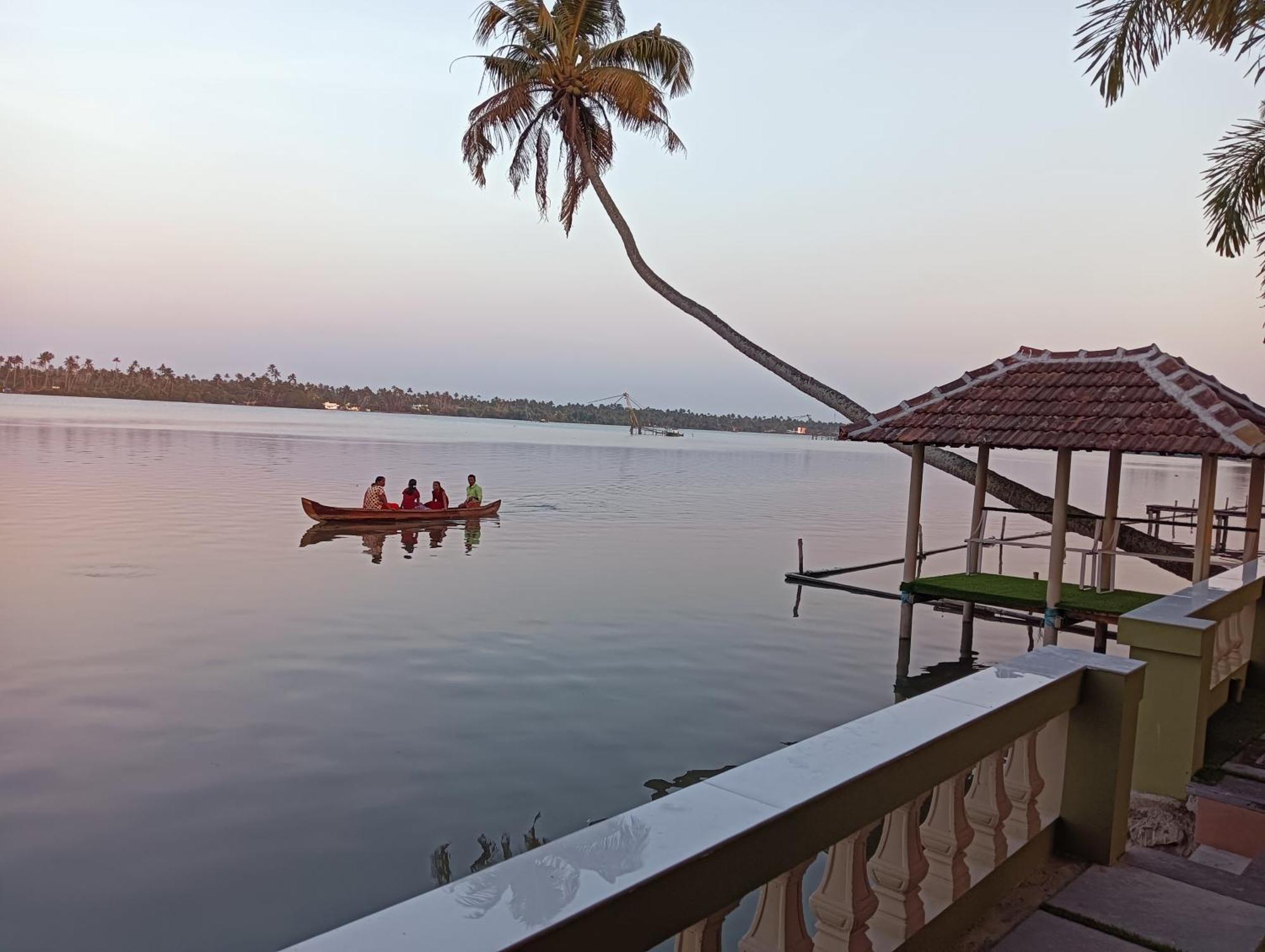 Sagar Beach Villas Home Stay Cherai Beach Exterior photo
