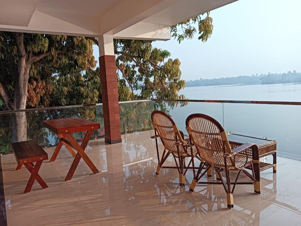 Sagar Beach Villas Home Stay Cherai Beach Exterior photo